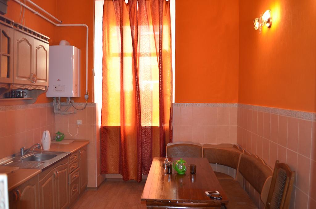 Chemodan Hostel 오데사 외부 사진