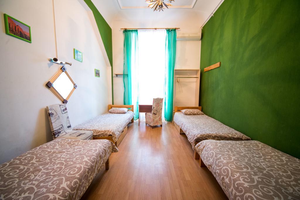 Chemodan Hostel 오데사 외부 사진